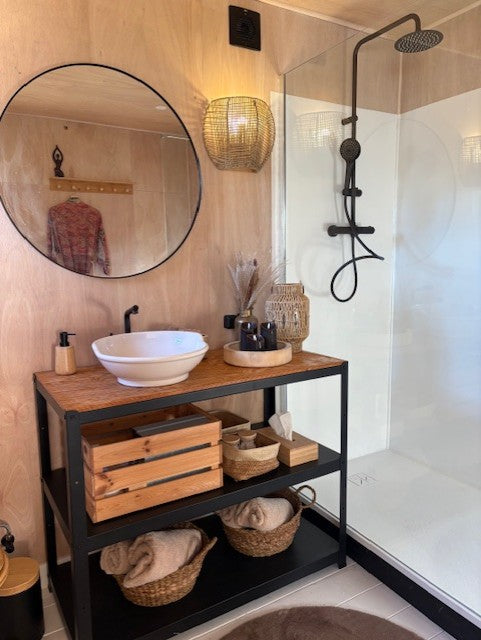 Luxe badkamer in privé wellness in Zonhoven